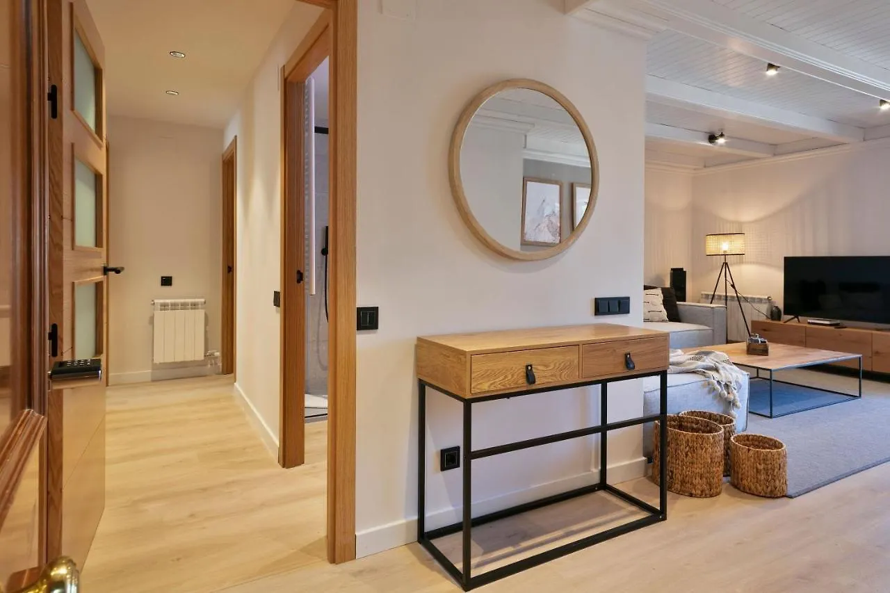 Luderna - Apartamento Des Calhaus Naut Aran Apartmán