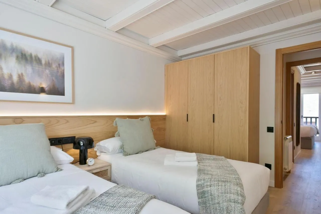 Luderna - Apartamento Des Calhaus Naut Aran